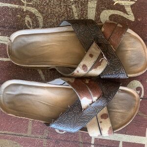 Women’s Brown Leather & Haircalf Cross-Strap Slide Sandals